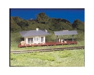Bachmann Suburban Station (HO Scale) | product-related