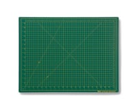 Darice 18-Inch-by-24-Inch Green Cutting Mat, Grade A (97573)