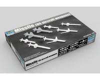 Trumpeter Scale Models 1/32 Us Aircraft Weapons Missiles Se