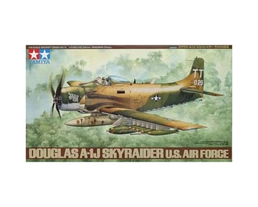 Tamiya 1/48 Dornier Do 335 Pfeil & Kubelwagen Type 82 Model Set [TAM25206]  - HobbyTown