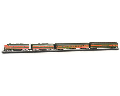 Bachmann HO-Scale Empire Builder Train Set (Great Northern)