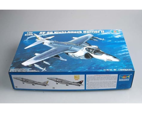 Trumpeter Scale Models 1/32 Av-8B Harrier Ii Night Attack