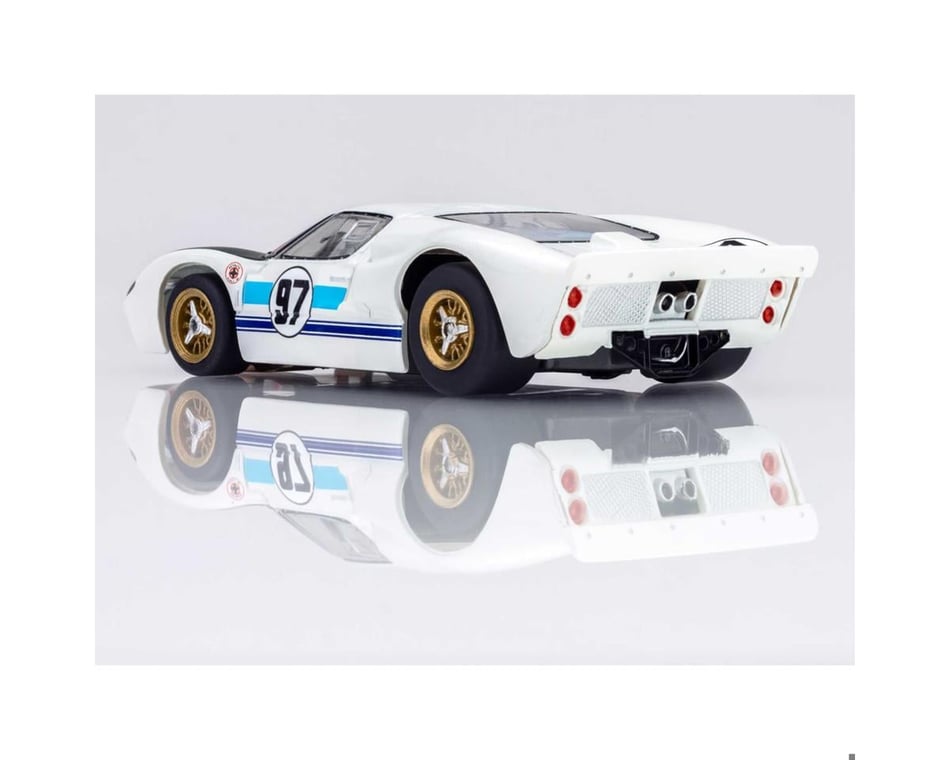AFX Collector Series 1966 Ford GT40 Mk II Daytona #97 HO Slot Car