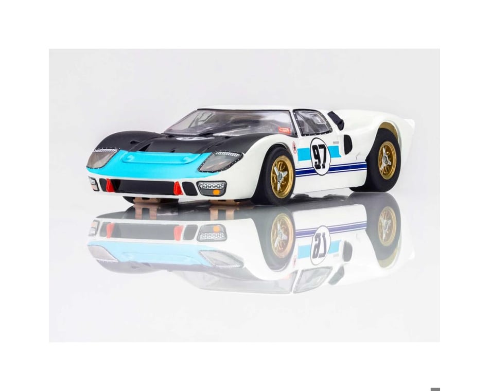 AFX Collector Series 1966 Ford GT40 Mk II Daytona #97 HO Slot Car