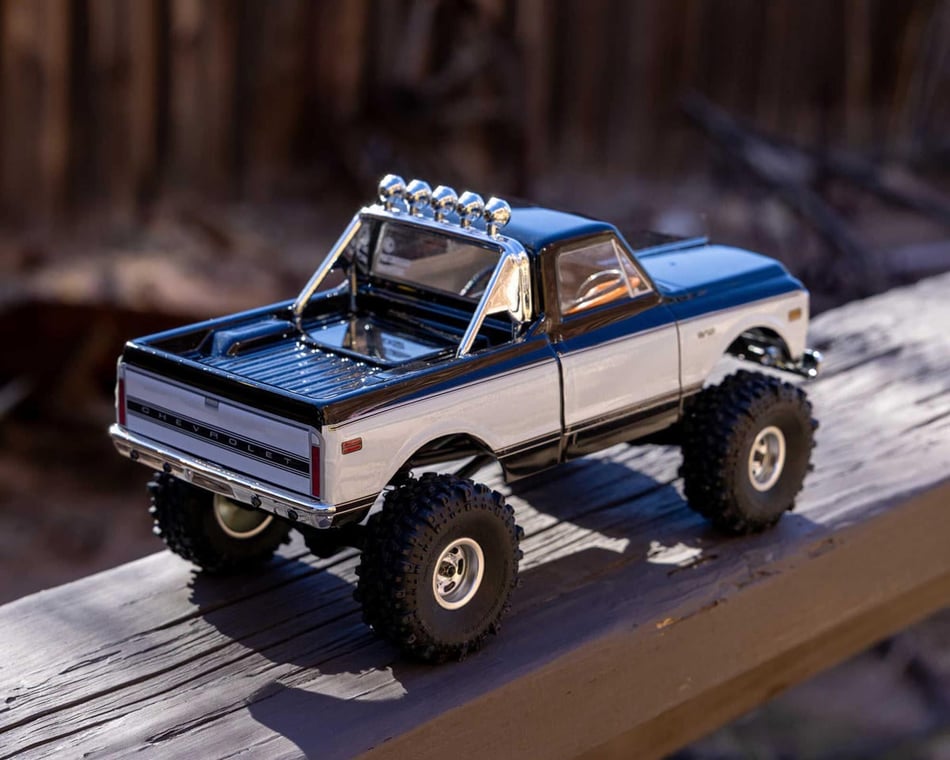 Axial SCX24 1971 Chevrolet C10 1/24 4WD RTR Scale Mini Crawler
