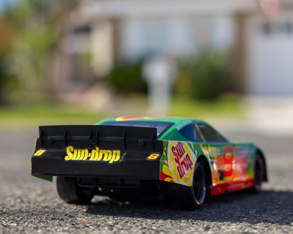 Losi 1/12 Chevrolet ZL1 Asphalt Late Model Grom AWD RTR On-Road