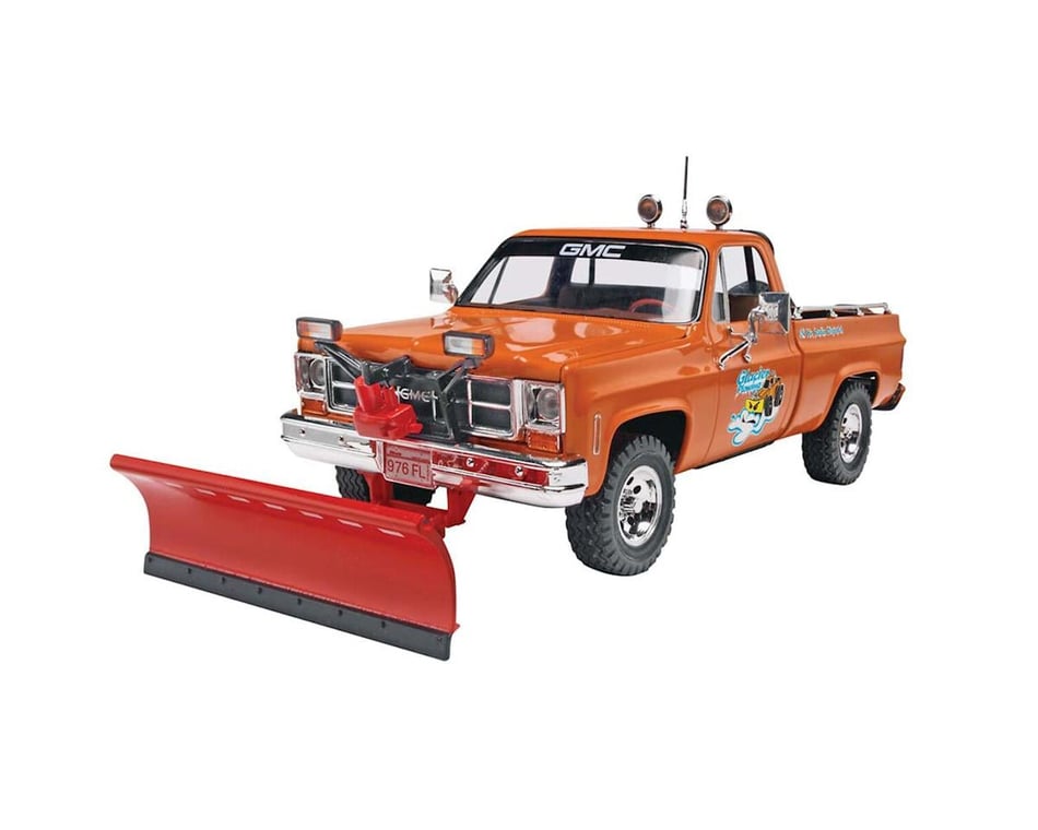 Revell Germany 1/24 GMC Pickup w/Snow Plow Model Kit [RMX857222