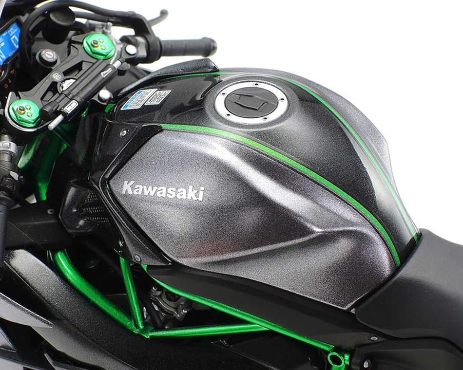 Tamiya 1/12 Kawasaki Ninja H2 Carbon Motorcycle 