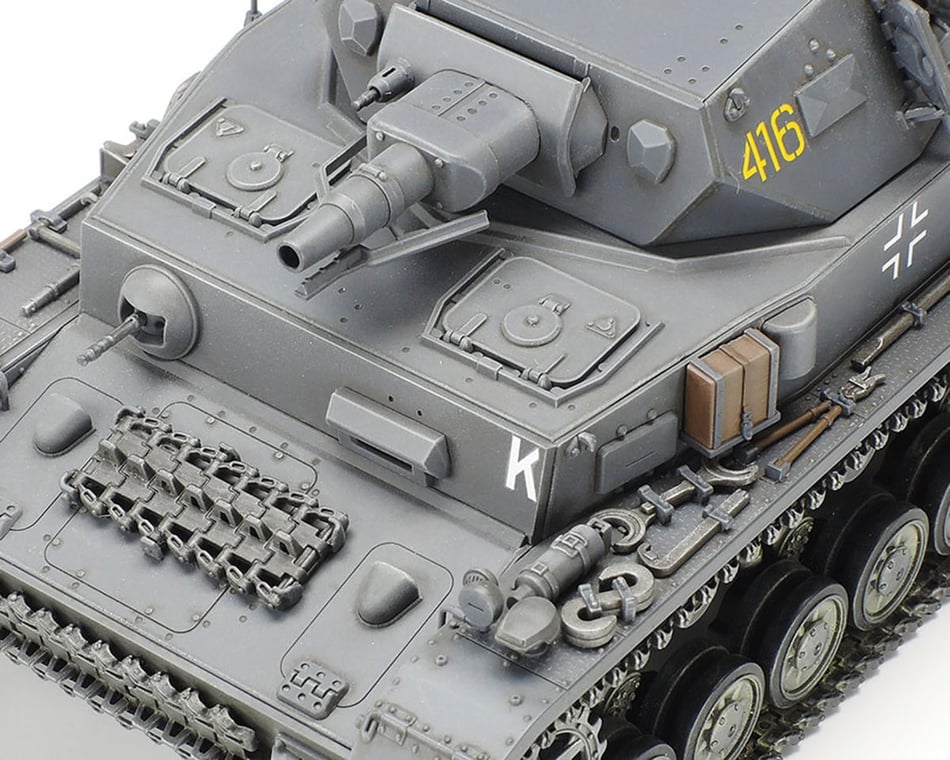 Tamiya 1/35 German Tank Panzerkampfwagen IV Ausf.F Model Kit