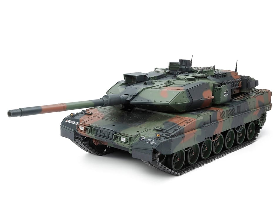 LEOPARD 2 A7V ラジオコントロールタンク 1/16スケール Tamiya 1/16 German Leopard 2 A7V Scale Electric RC Tank Kit (Full