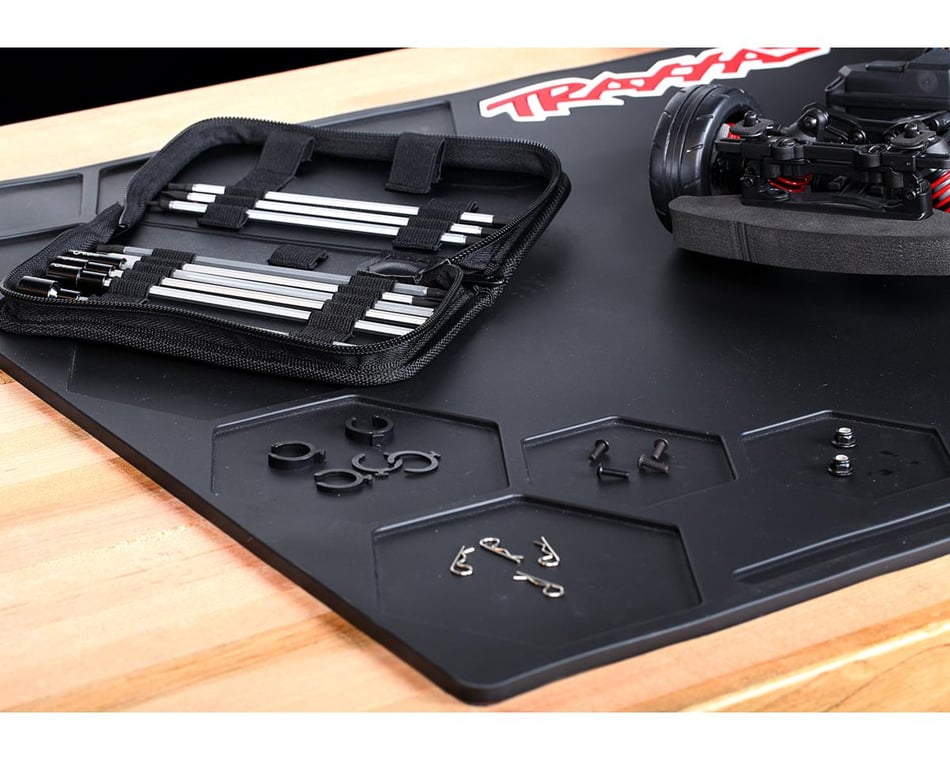 Cow RC Magnetic Pit Mat Review 