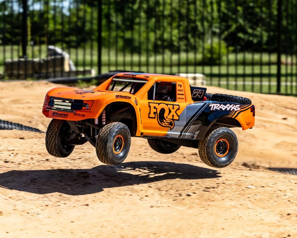 Traxxas Unlimited Desert Racer UDR 6S RTR 4WD Race Truck (Fox