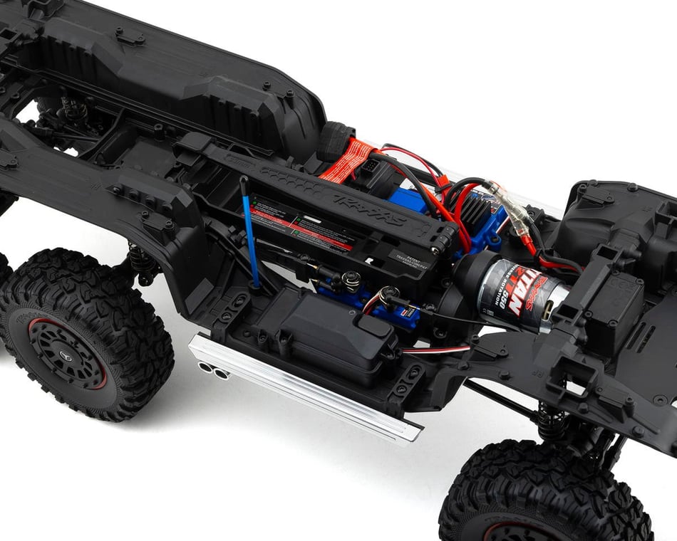 Traxxas TRX-6 1/10 6x6 Trail Crawler w/Mercedes-Benz G 63 AMG Clipless Body  [TRA88296-4-SLVR] - HobbyTown