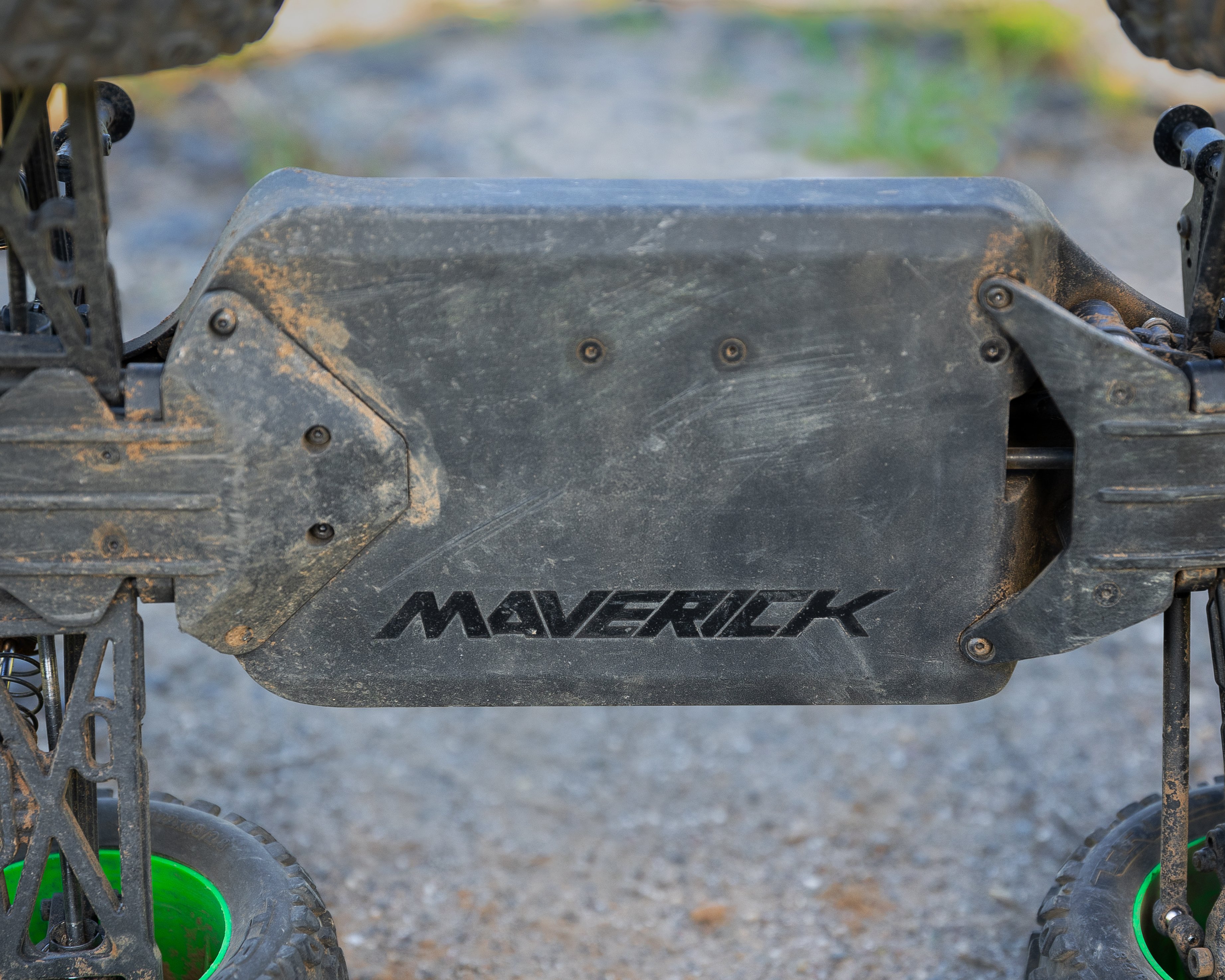 Maverick Quantum2 RC Monster Truck Chassis Photo