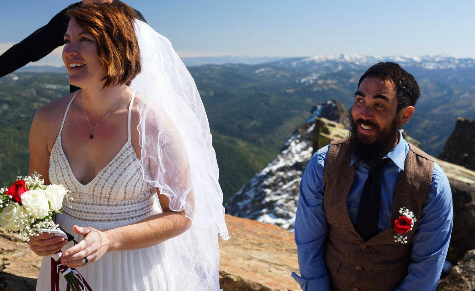 Couple getting married on Downieville Mountain