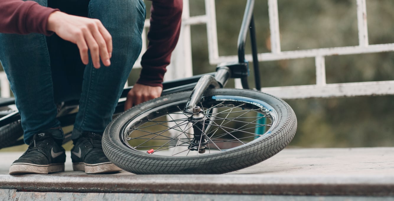 road bike with continental tire