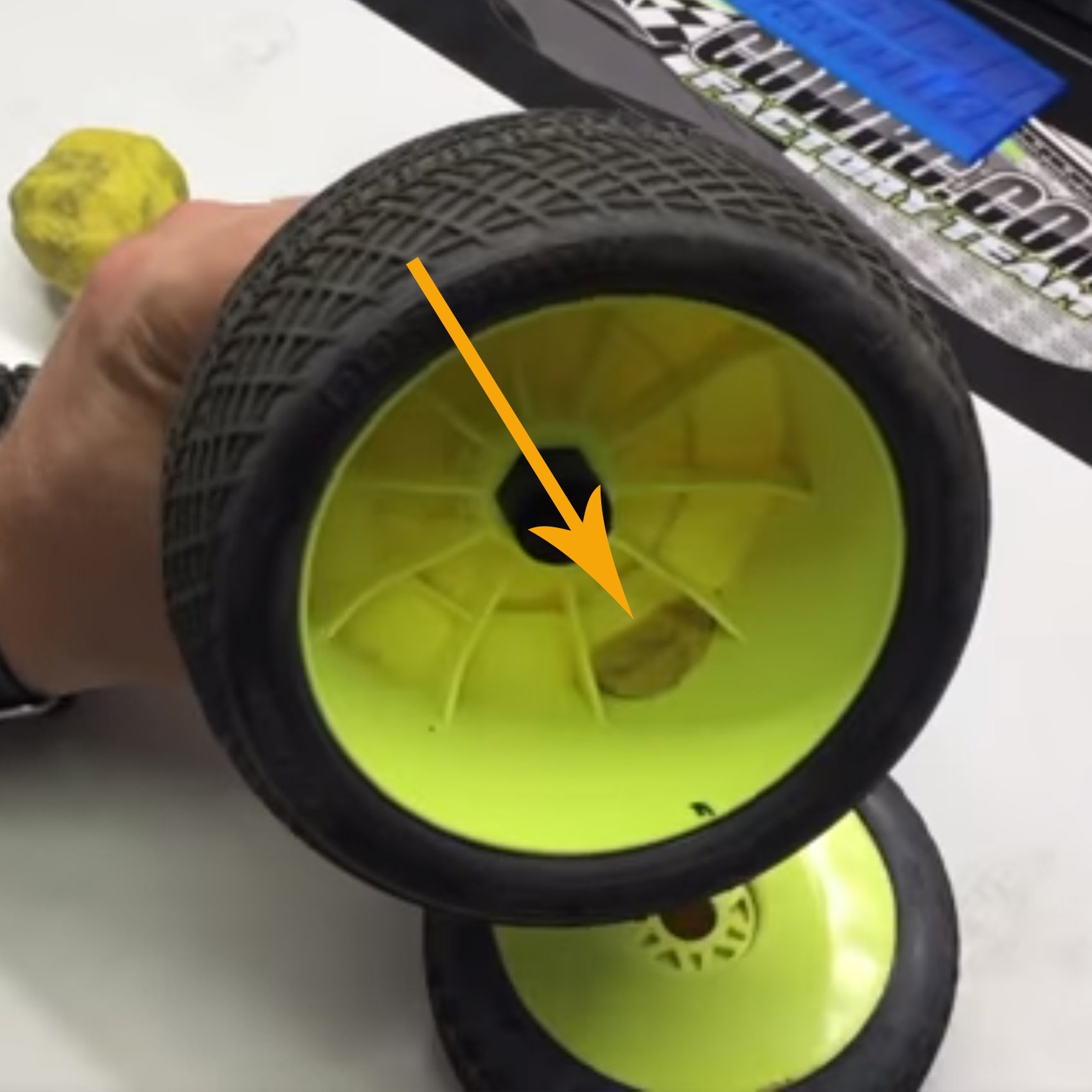 Using Putty to Fix Unbalanced RC Tires