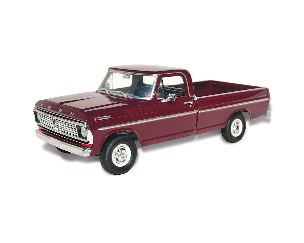 Moebius Models 1/25 1966 FORD F-100 CUSTOM CAB 4x4 BODY AND RELATED PARTS 