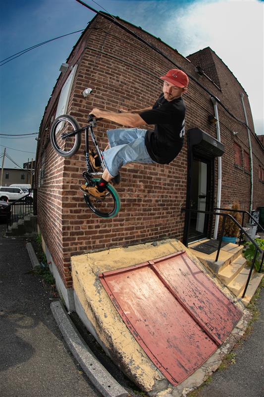 Jack Hennicke with a vertical wall smith.